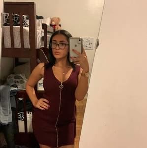 Meet your Posher, Daniela